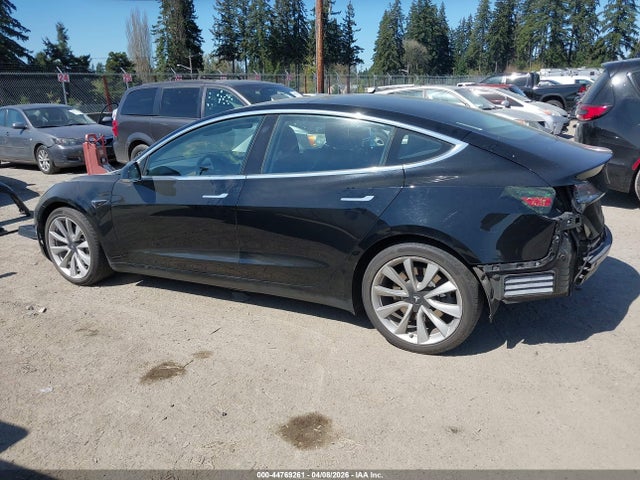 2018 Tesla Model 3 Long Range/performance მანქანა იყიდება აუქციონზე, vin: 5YJ3E1EB8JF071285, აუქციონის ნომერი: 44769261