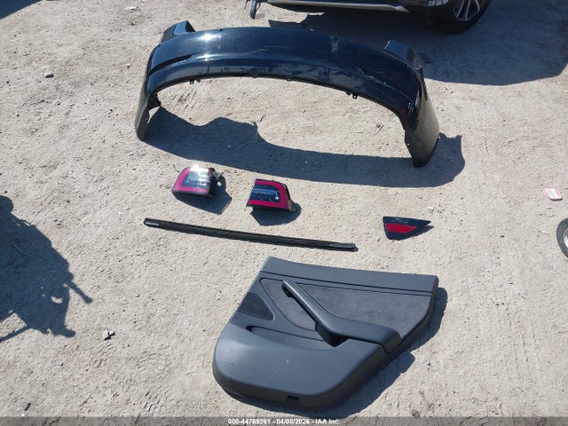 2018 Tesla Model 3 Long Range/performance მანქანა იყიდება აუქციონზე, vin: 5YJ3E1EB8JF071285, აუქციონის ნომერი: 44769261