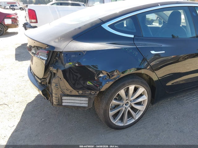 2018 TESLA MODEL 3 5YJ3E1EB8JF071285 Photo 5
