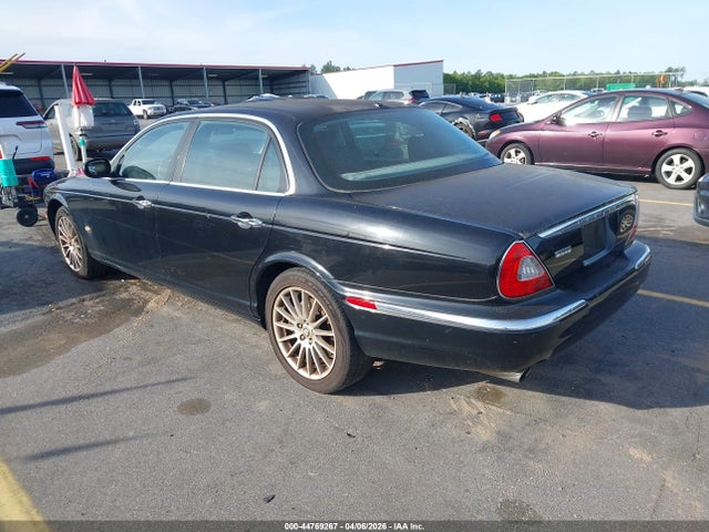 2007 JAGUAR XJ SAJWA79B67SH18398 Photo 2