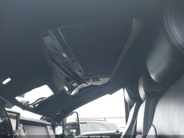 1FT8W3BT0GEC93535 Ford F-350 Lariat