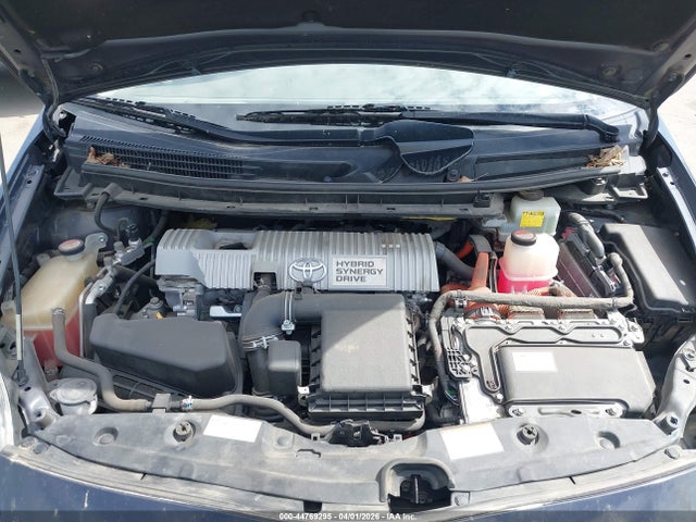 2015 Toyota Prius Three მანქანა იყიდება აუქციონზე, vin: JTDKN3DU3F0461162, აუქციონის ნომერი: 44769295