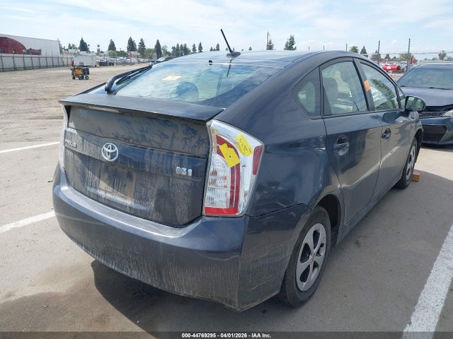2015 Toyota Prius Three მანქანა იყიდება აუქციონზე, vin: JTDKN3DU3F0461162, აუქციონის ნომერი: 44769295