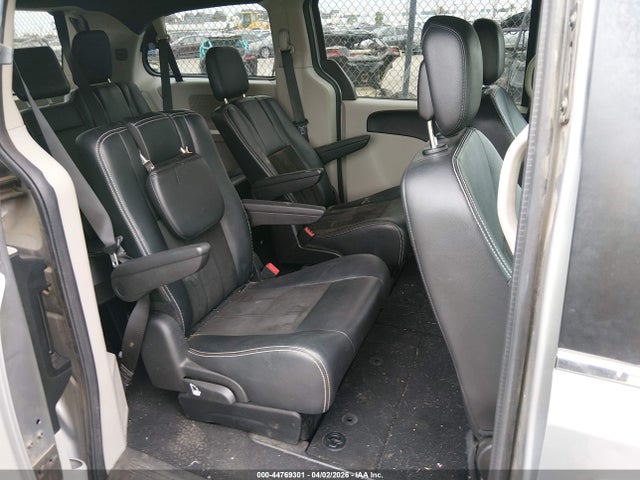 44769301 :رقم المزاد ، 2C4RDGCG9KR692281 vin ، 2019 Dodge Grand Caravan Sxt مزاد بيع