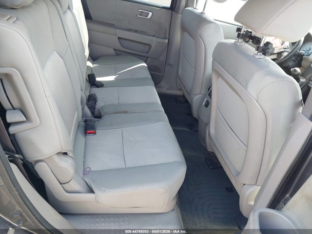 Honda PILOT LX 2014 5FNYF3H21EB019044 Image 8
