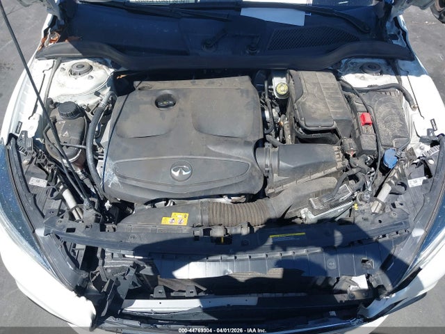 44769304 :رقم المزاد ، SJKCH5CP7JA058868 vin ، 2018 Infiniti Qx30 Premium مزاد بيع