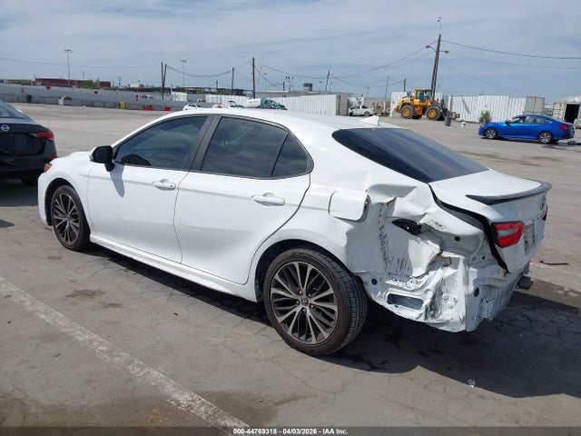 4T1B11HKXKU687688 Toyota CAMRY SE