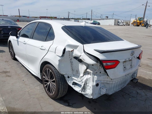 4T1B11HKXKU687688 Toyota CAMRY SE