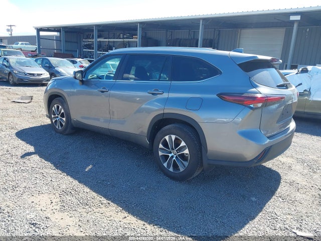 5TDKBRCH0TS692142 Toyota Highlander Hybrid Xle