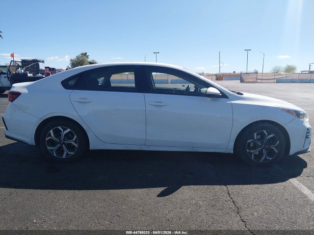 Продаж на аукціоні авто 2021 Kia Forte Lxs, vin: 3KPF24AD7ME350493, номер лоту: 44769333