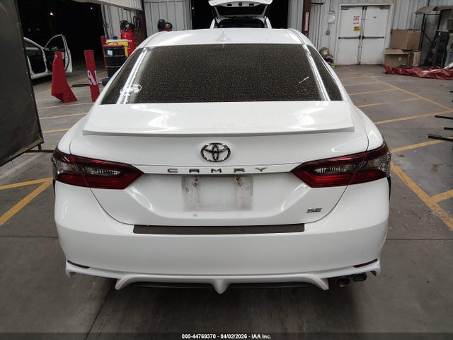 4T1S11AK2MU498076 Toyota CAMRY SE