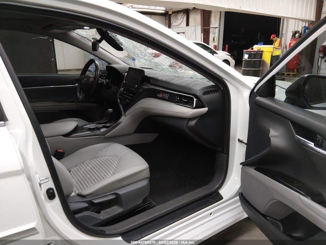4T1S11AK2MU498076 Toyota CAMRY SE