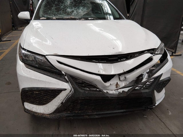 4T1S11AK2MU498076 Toyota CAMRY SE