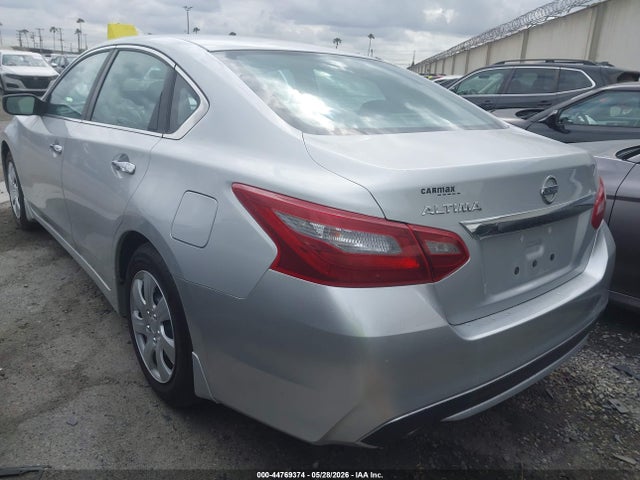 1N4AL3AP7JC161279 Nissan Altima 2.5 S