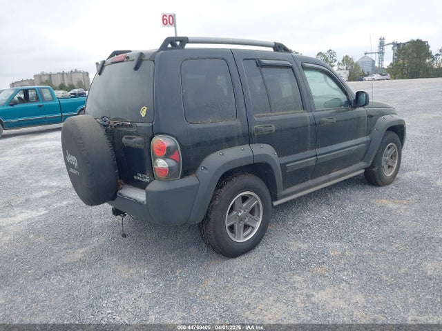 2006 JEEP LIBERTY 1J4GK38K86W196818 Photo 3