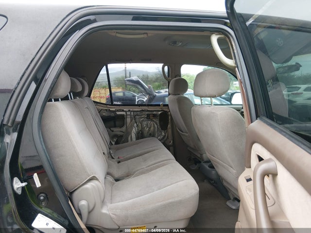 44769407 :رقم المزاد ، 5TDBT44A51S018454 vin ، 2001 Toyota Sequoia Sr5 V8 مزاد بيع