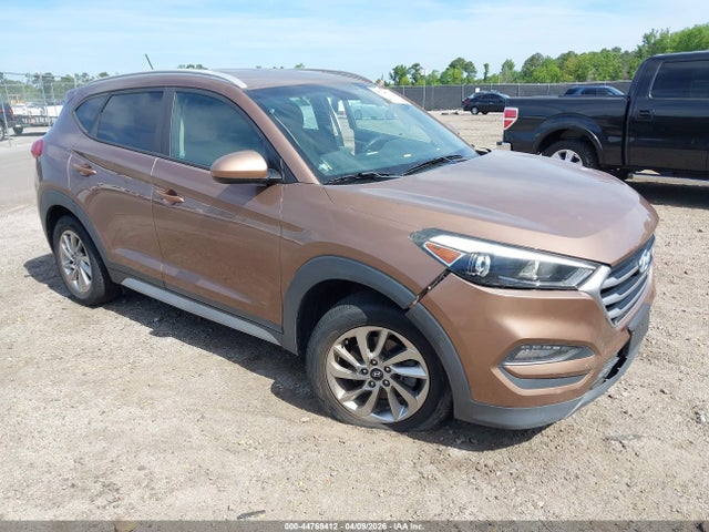 Продажа на аукционе авто 2017 Hyundai Tucson Se, vin: KM8J3CA40HU411834, номер лота: 44769412