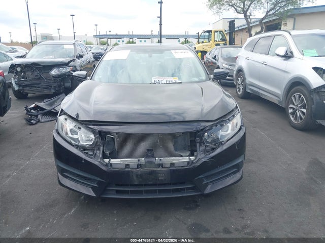 Honda Civic Lx 2017 2HGFC2F53HH520962 Image 13