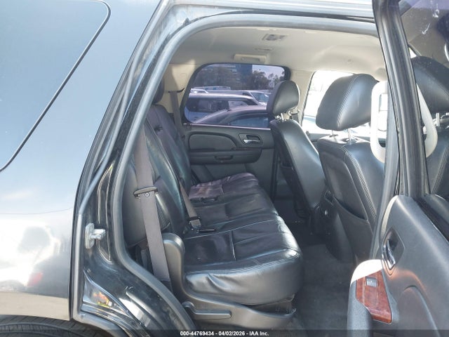 Chevrolet Tahoe Lt 2014 1GNSCBE07ER246963 Image 8