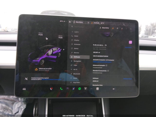 44769458 :رقم المزاد ، 5YJ3E1EB9JF135530 vin ، 2018 Tesla Model 3 Long Range/performance مزاد بيع