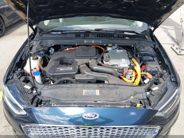 3FA6P0SU0LR126987 Ford Fusion Plug-in Hybrid Titanium