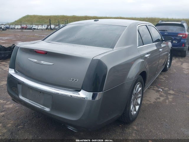 2011 CHRYSLER 300 2C3CA5CG8BH582593 Photo 3