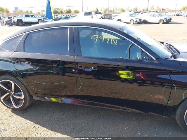 1HGCV1F39KA057513 Honda Accord Sport