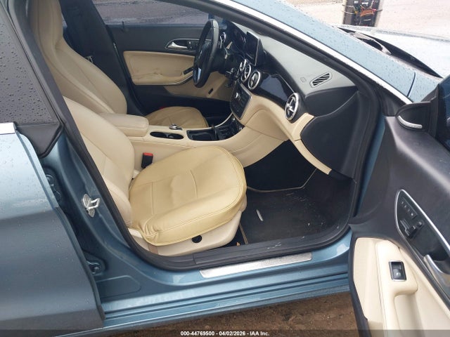 2014 MERCEDES-BENZ CLA 250 WDDSJ4EB5EN037486 Photo 4
