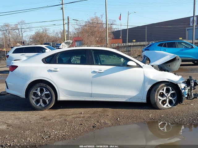 Продаж на аукціоні авто 2020 Kia Forte Lxs, vin: 3KPF24AD3LE182429, номер лоту: 44769525