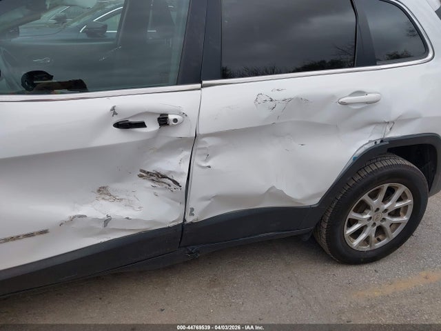 Aukcja sprzedaży 2017 Jeep Cherokee Latitude Fwd, vin: 1C4PJLCB2HD239726, numer aukcji: 44769539