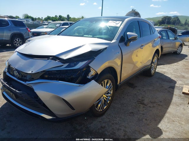 Toyota Venza Limited 2021 JTEAAAAH2MJ012691 Image 2