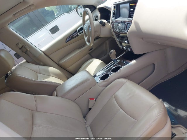 44769547 :رقم المزاد ، 5N1AR2MN2EC629692 vin ، 2014 Nissan Pathfinder Platinum مزاد بيع