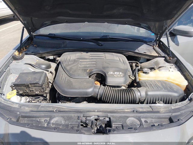 2019 Chrysler 300 300s მანქანა იყიდება აუქციონზე, vin: 2C3CCABG7KH538721, აუქციონის ნომერი: 44769548