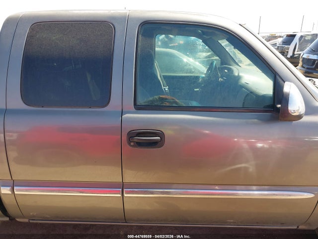 44769559 :رقم المزاد ، 2GTEC19V921113115 vin ، 2002 Gmc Sierra 1500 Sle مزاد بيع