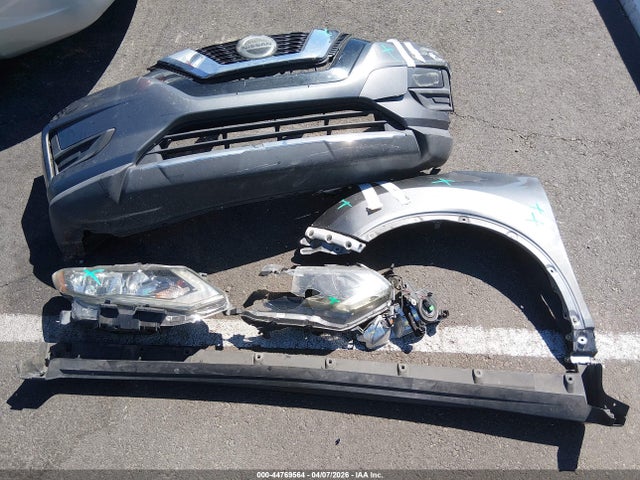 Nissan ROGUE S 2018 5N1AT2MT8JC769210 Image 12
