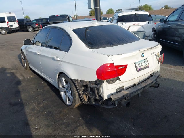 2011 Bmw 335i მანქანა იყიდება აუქციონზე, vin: WBAPM5C53BE435170, აუქციონის ნომერი: 44769566