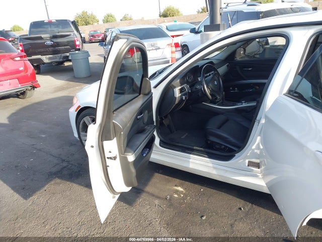 2011 Bmw 335i მანქანა იყიდება აუქციონზე, vin: WBAPM5C53BE435170, აუქციონის ნომერი: 44769566