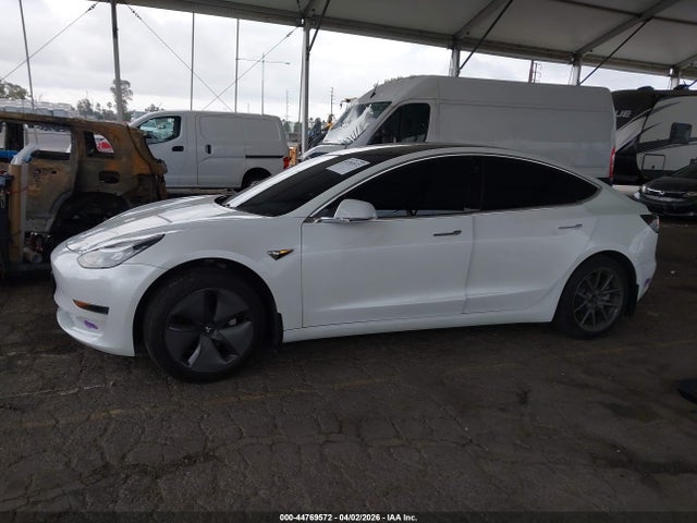 44769572 :رقم المزاد ، 5YJ3E1EA3KF484840 vin ، 2019 Tesla Model 3 مزاد بيع
