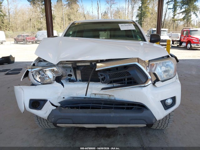 2014 Toyota Tacoma Base V6 მანქანა იყიდება აუქციონზე, vin: 5TFUU4EN0EX089911, აუქციონის ნომერი: 44769585