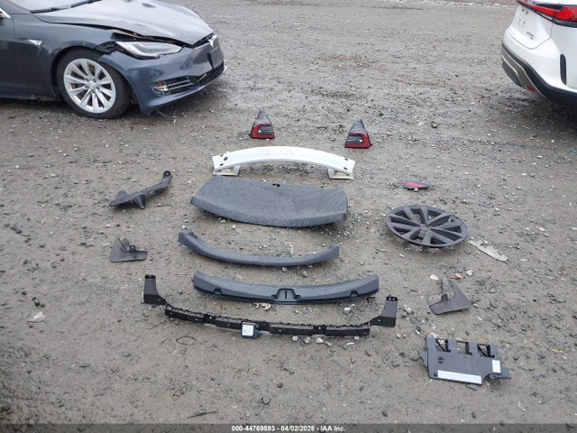 Продаж на аукціоні авто 2023 Tesla Model 3 Rear-wheel Drive, vin: 5YJ3E1EAXPF593383, номер лоту: 44769593