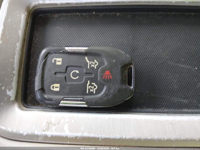 44769599 :رقم المزاد ، 1GKS2JKJ7FR154311 vin ، 2015 Gmc Yukon Xl 1500 Denali مزاد بيع