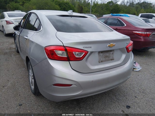 44769627 :رقم المزاد ، 1G1BE5SM3J7151651 vin ، 2018 Chevrolet Cruze Lt Auto مزاد بيع