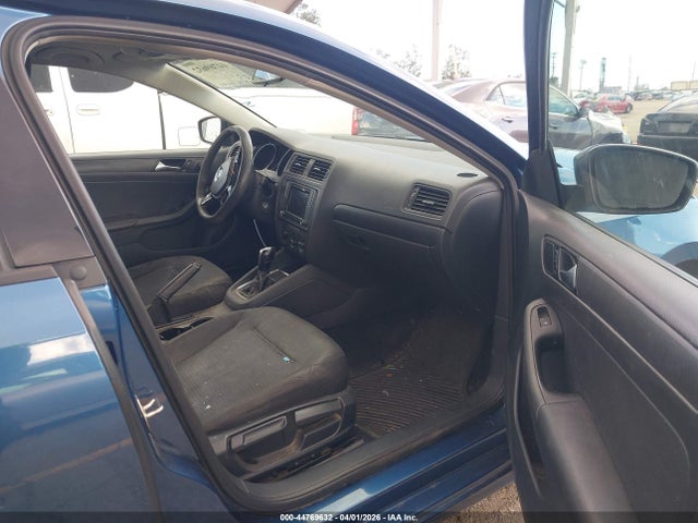 3VW267AJ0GM244050 Volkswagen Jetta 1.4t S