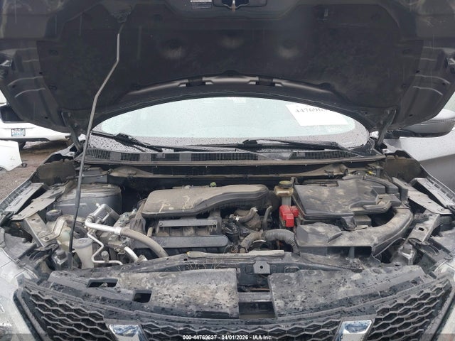 JN1BJ1CR8HW115883 Nissan Rogue Sport Sv
