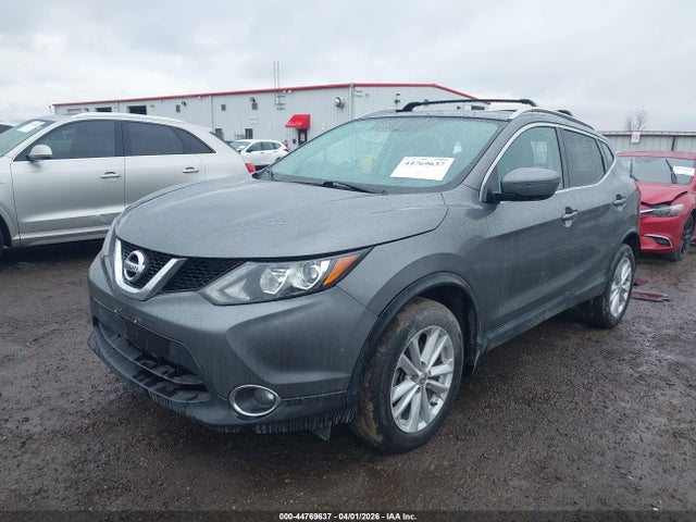 JN1BJ1CR8HW115883 Nissan Rogue Sport Sv