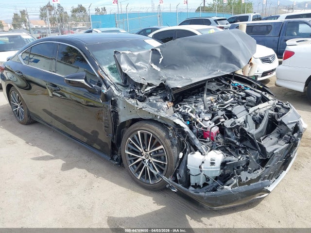 2024 Lexus Es 300h მანქანა იყიდება აუქციონზე, vin: 58ADA1C19RU040189, აუქციონის ნომერი: 44769650