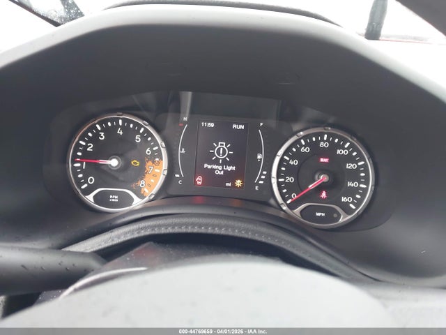 Продажа на аукционе авто 2017 Jeep Renegade Sport 4x4, vin: ZACCJBAH7HPF06635, номер лота: 44769659