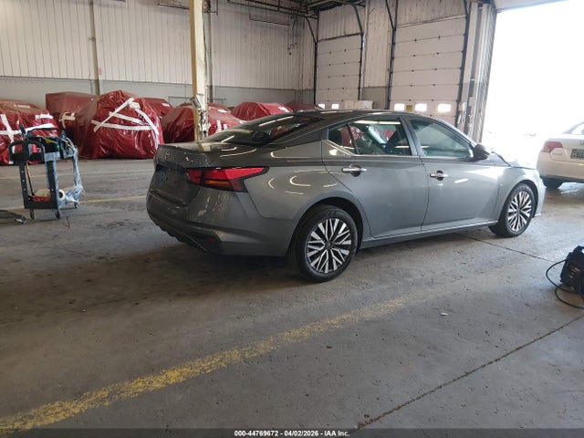1N4BL4DV2RN403030 Nissan Altima Sv Fwd