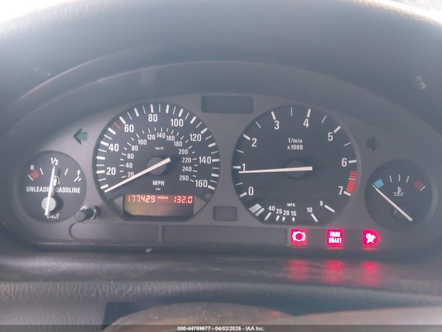 1995 Bmw 318 I მანქანა იყიდება აუქციონზე, vin: 4USCC7326SLA02229, აუქციონის ნომერი: 44769677