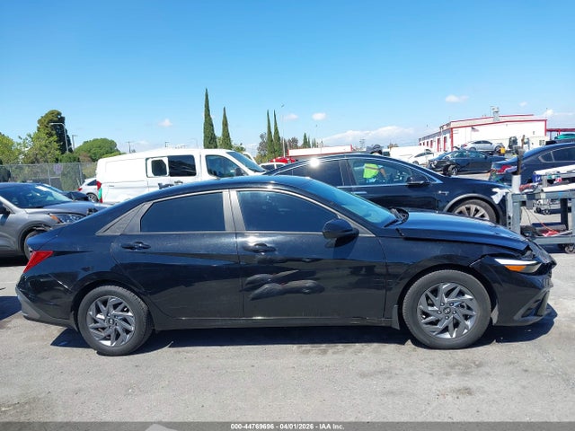 KMHLM4DJ0RU093552 Hyundai Elantra Hybrid Blue